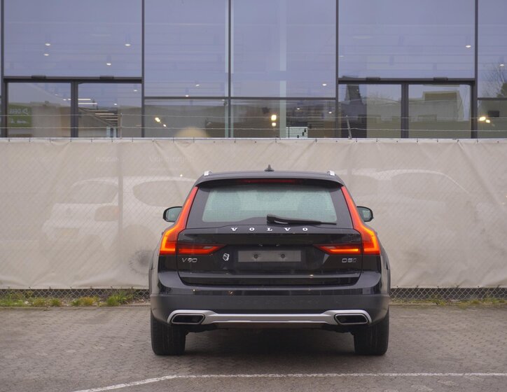 Volvo V90 Kombi 2,0 l 173 kw