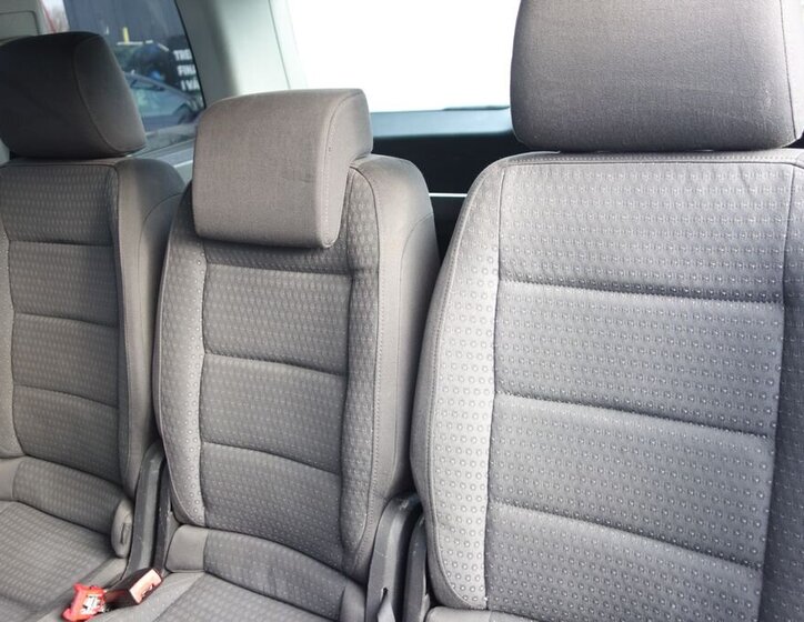 Volkswagen Touran 19