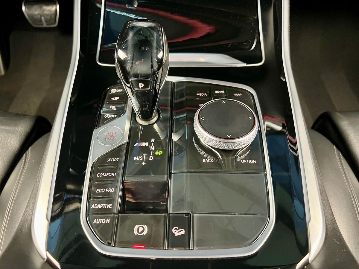 BMW X5 SUV 3,0 l 294 kw