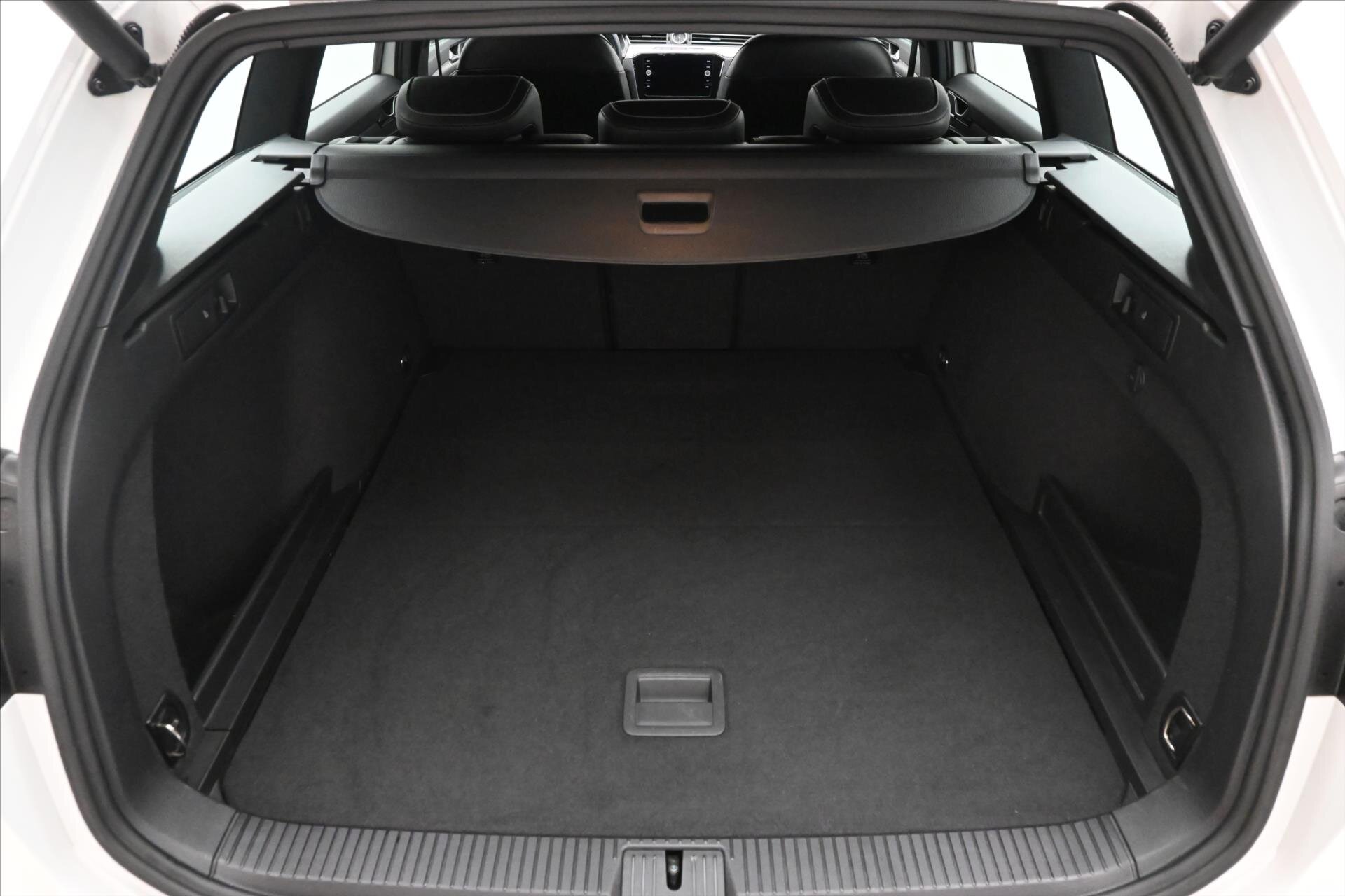 Volkswagen Passat Kombi 1,5 l 110 kw