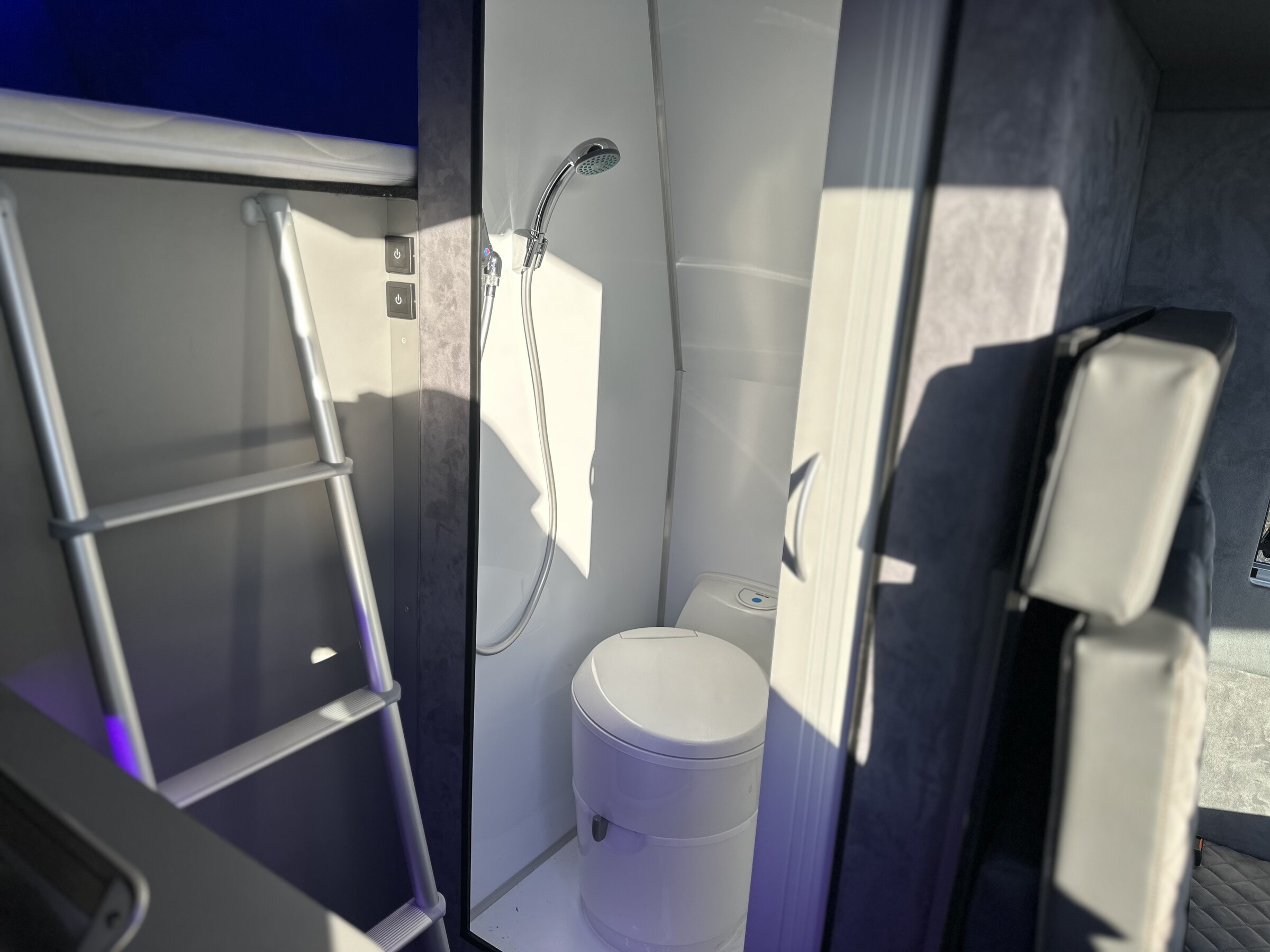 Iveco Daily VAN / Minibus 3,0 l 156 kw