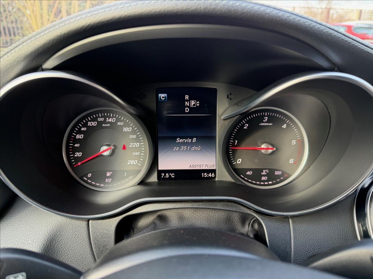 Mercedes-Benz Třídy C Kombi 2,1 l 150 kw