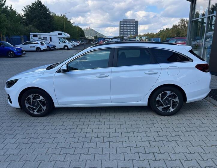 Hyundai i30 8