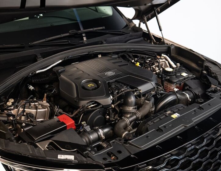 Land Rover Range Rover Velar SUV 3,0 l 221 kw