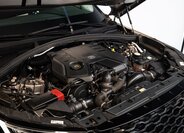 Land Rover Range Rover Velar SUV 3,0 l 221 kw
