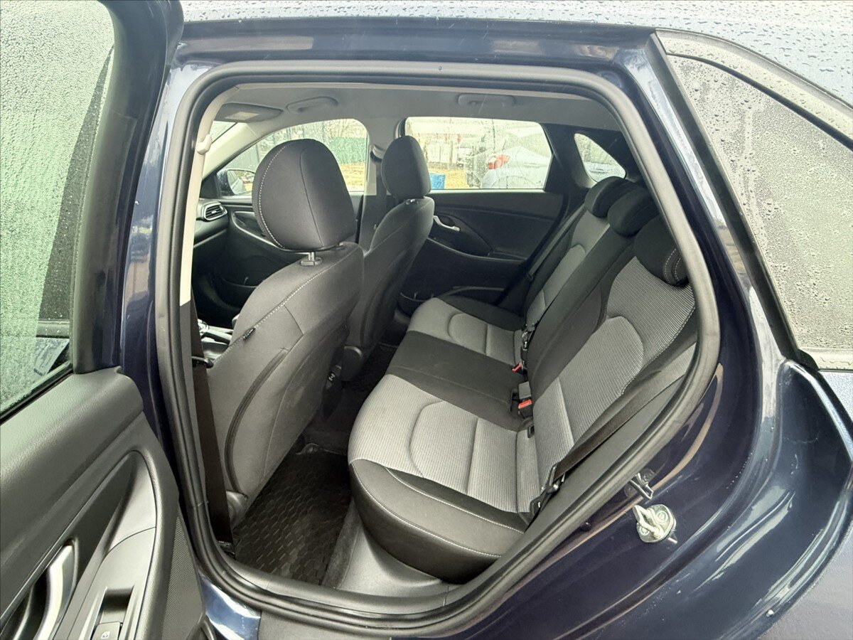 Hyundai i30 Hatchback 1,5 l 71 kw