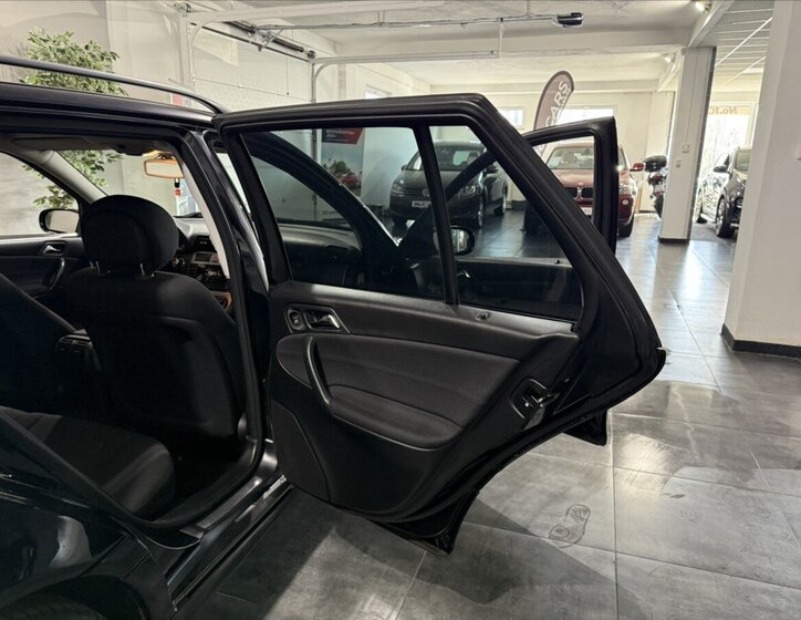 Mercedes-Benz Třídy C Kombi 3,0 l 170 kw