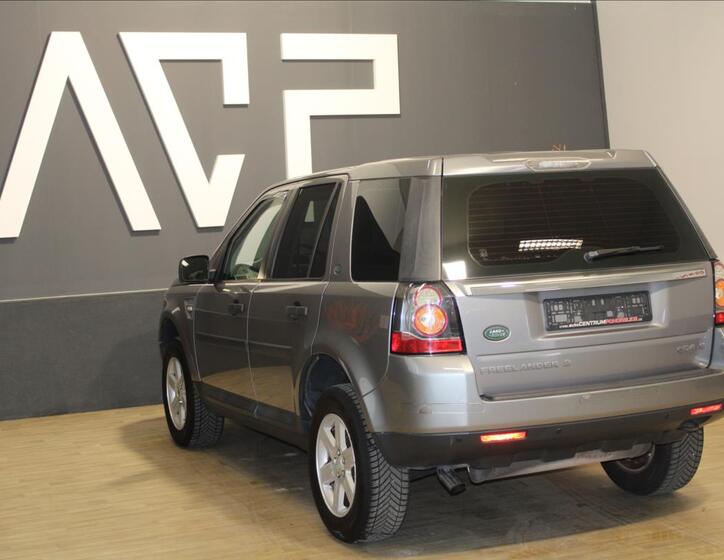 Land Rover Freelander 9