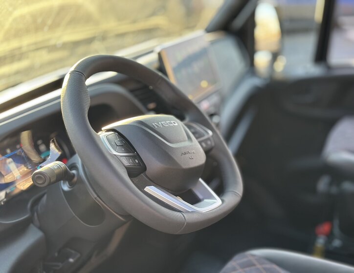 Iveco Daily VAN / Minibus 3,0 l 156 kw