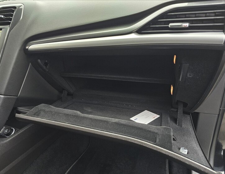 Ford Mondeo Kombi 2,0 l 88 kw