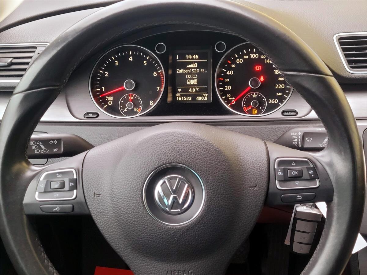 Volkswagen Passat Kombi 1,4 l 90 kw