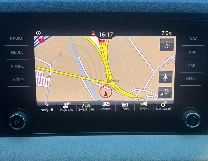 Škoda Karoq Kombi 1,5 l 110 kw