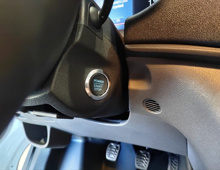 Ford Transit Ostatní 2,0 l 121 kw