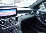 Mercedes-Benz Třídy C Sedan / Limuzína 2,0 l 143 kw