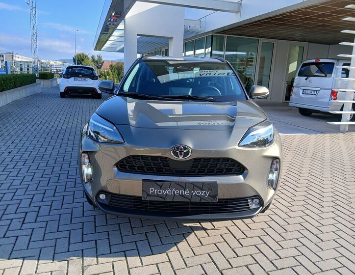 Toyota Yaris Cross 9