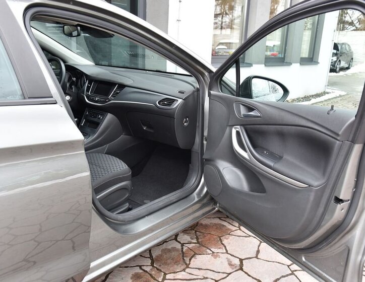 Opel Astra Kombi 1,2 l 81 kw