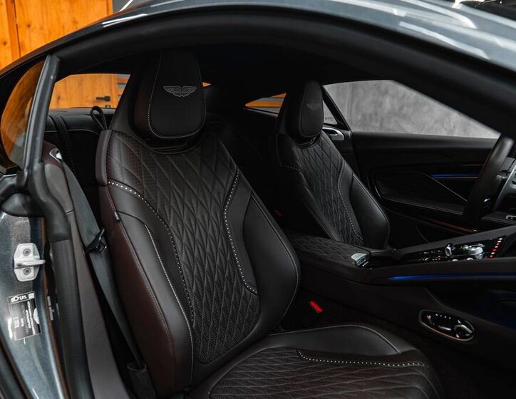 Aston Martin Ostatní 28