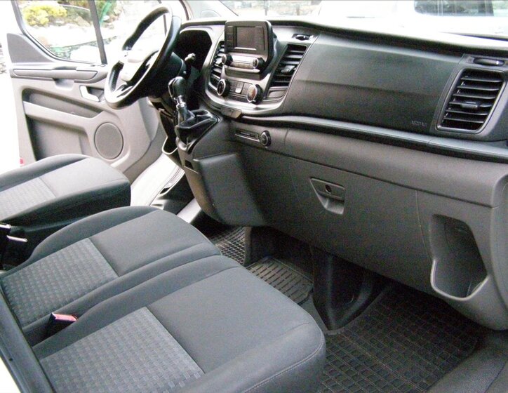 Ford Transit Custom Kombi 2,0 l 77 kw