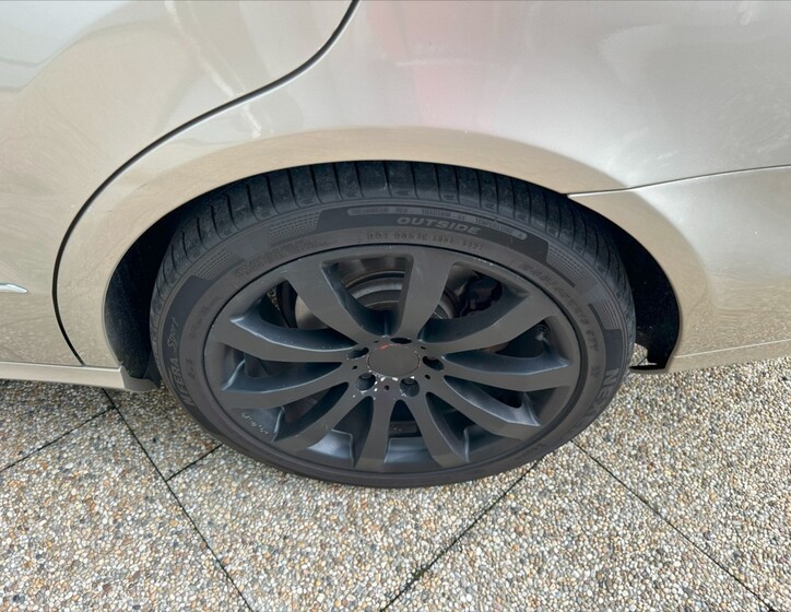 Mercedes-Benz Třídy E 38