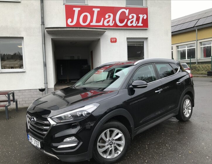 Hyundai Tucson CUV 1,7 l 104 kw