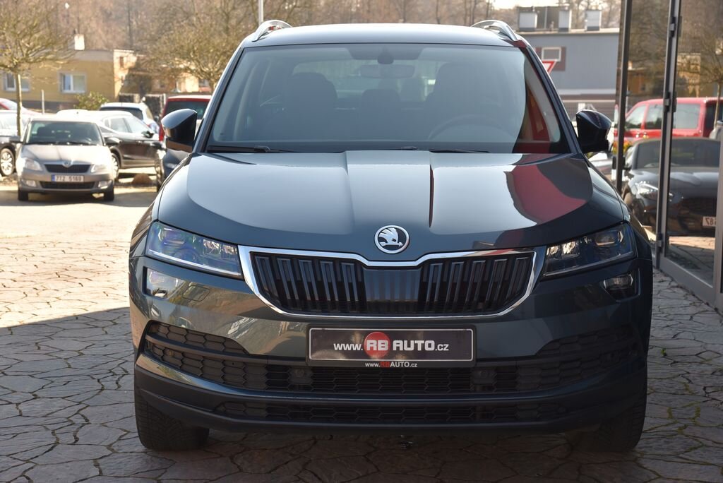 Škoda Karoq SUV / Terénní 1,5 l 110 kw