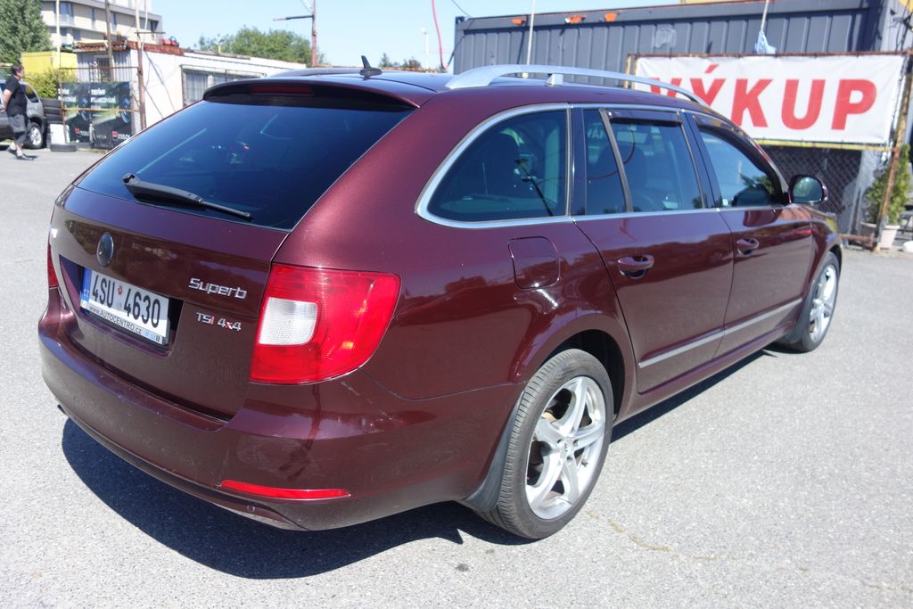 Škoda Superb