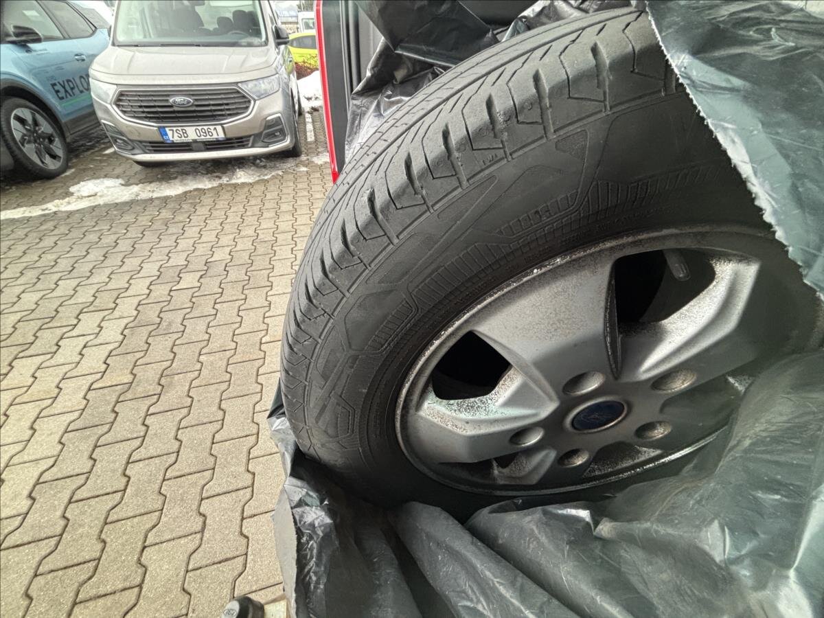 Ford Tourneo Custom Kombi 2,2 l 92 kw