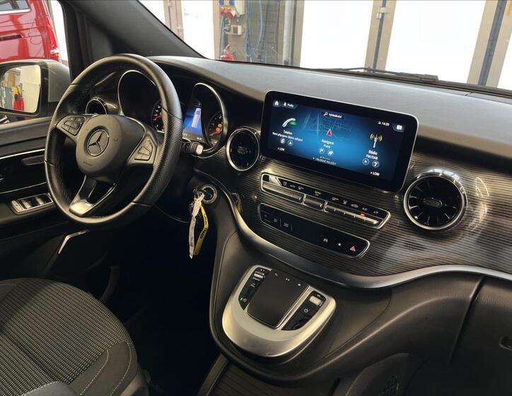 Mercedes-Benz Třídy V 18