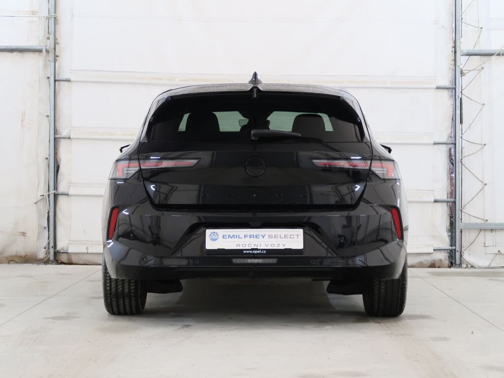 Opel Astra Hatchback 1,2 l 96 kw