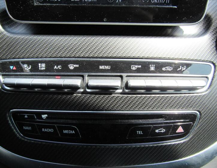 Mercedes-Benz Třídy V 19