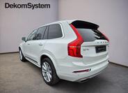 Volvo XC90 4