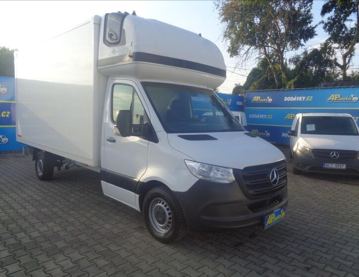 Mercedes-Benz Sprinter Skříň 2,1 l 120 kw