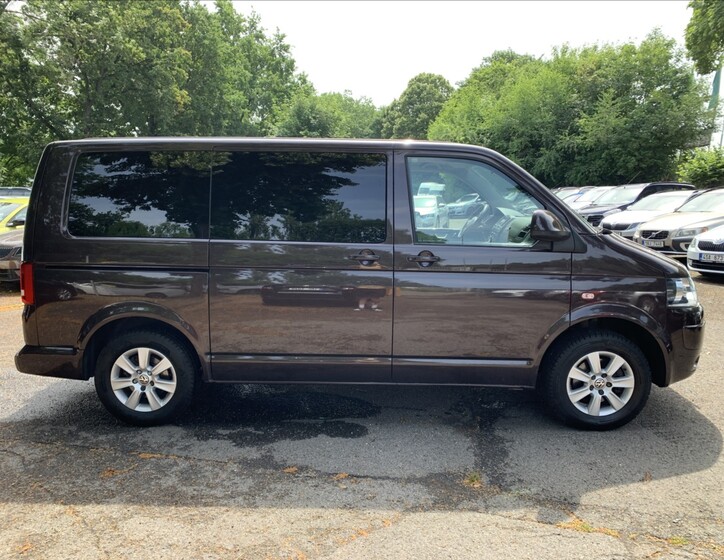 Volkswagen Caravelle 4