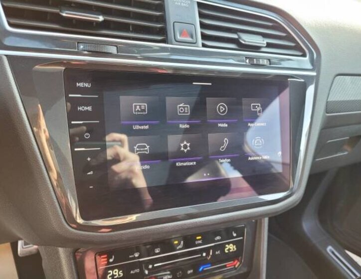 Volkswagen Tiguan SUV 2,0 l 235 kw