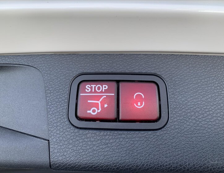 Mercedes-Benz Třídy E Kombi 2,0 l 143 kw