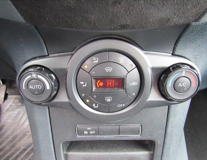 Ford Fiesta Hatchback 1,4 l 71 kw