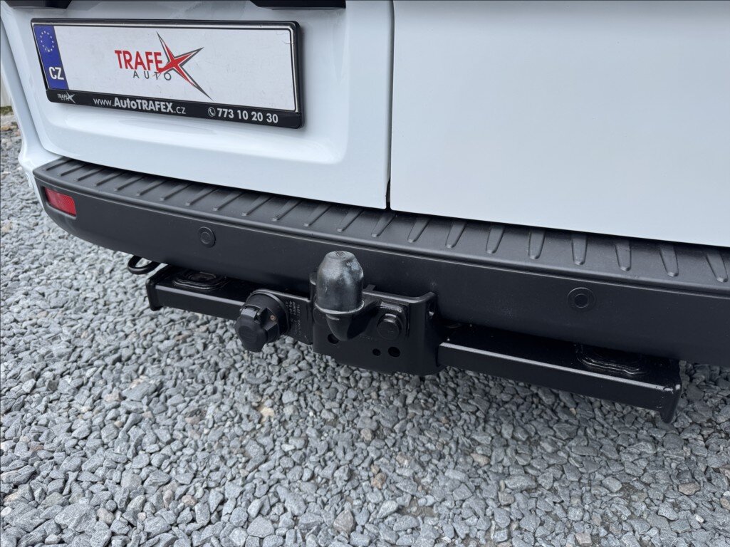 Ford Transit Custom Kombi 2,0 l 96 kw