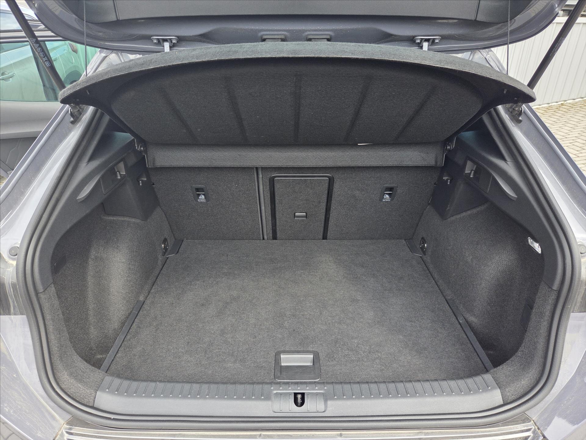 Cupra Formentor SUV / Terénní 1,5 l 110 kw
