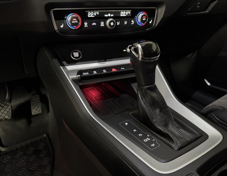 Audi Q3 SUV 2,0 l 140 kw