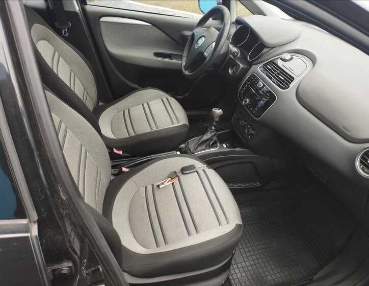 Fiat Grande Punto Hatchback 1,4 l 77 kw