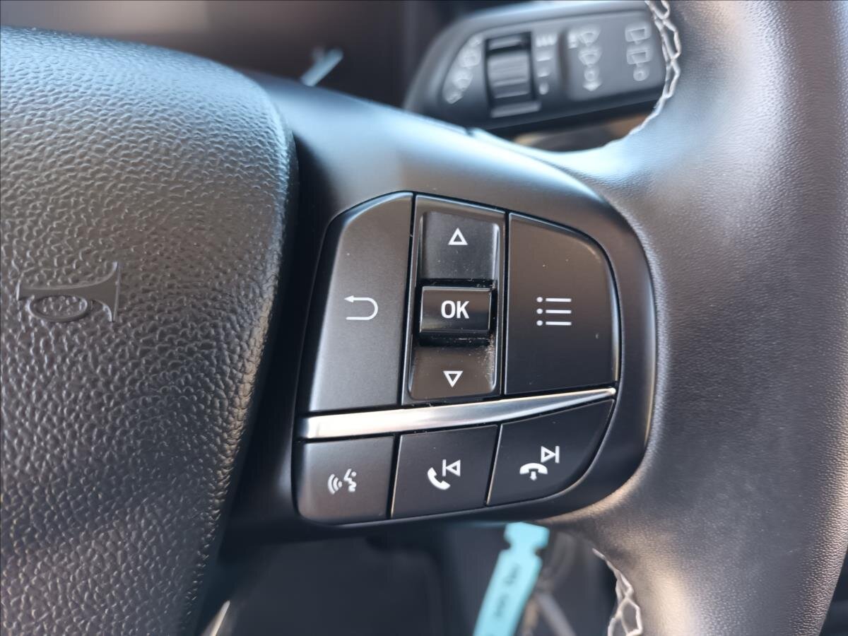 Ford Puma Hatchback 999,0 91 kw