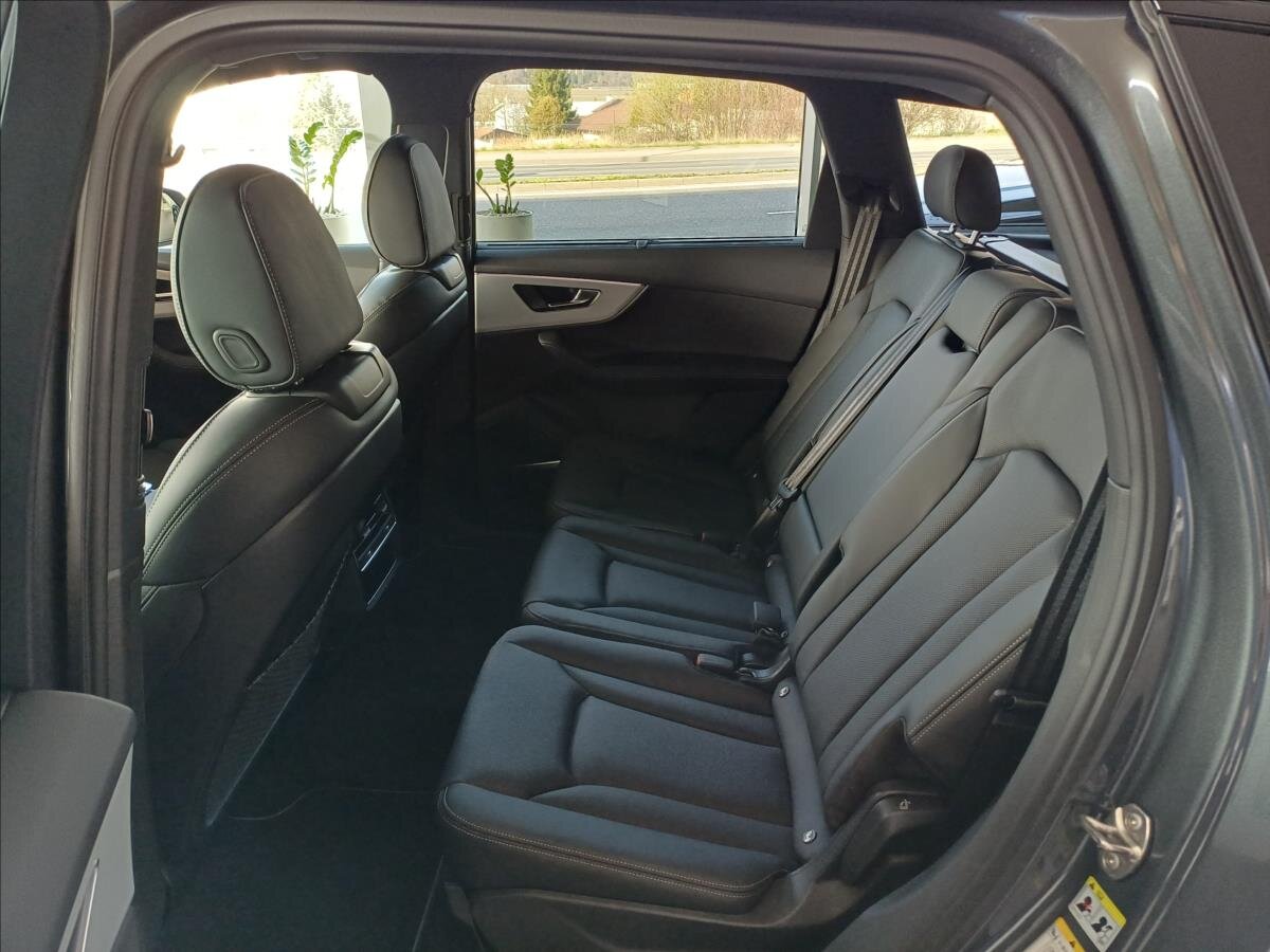 Audi Q7 SUV / Terénní 3,0 l 210 kw