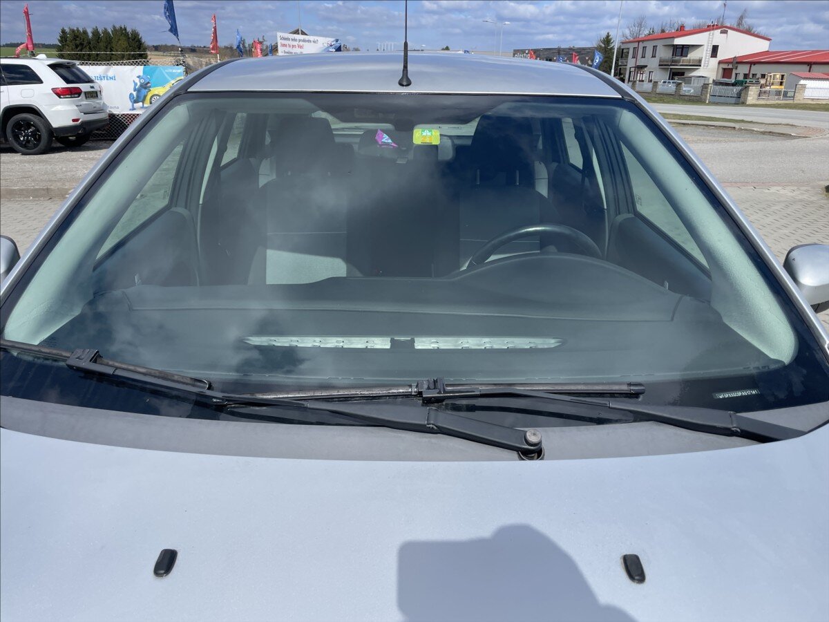 Ford Focus Hatchback 1,6 l 74 kw