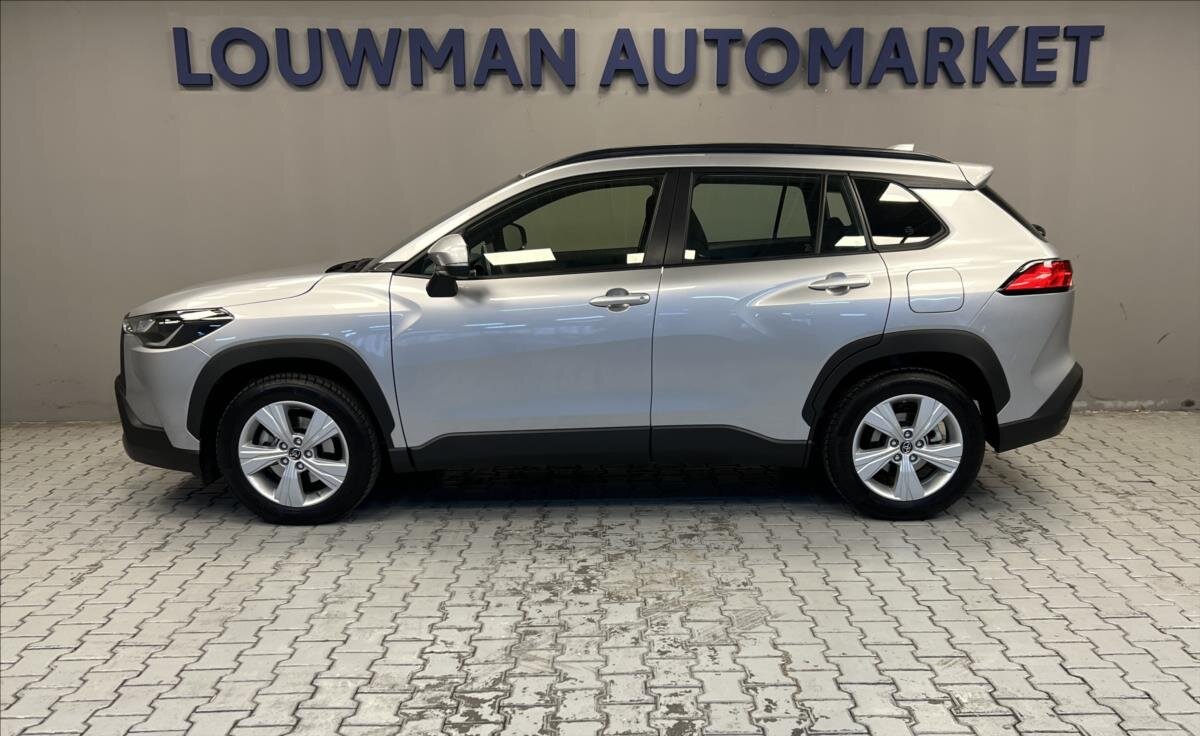 Toyota Corolla Cross SUV 1,8 l 72 kw