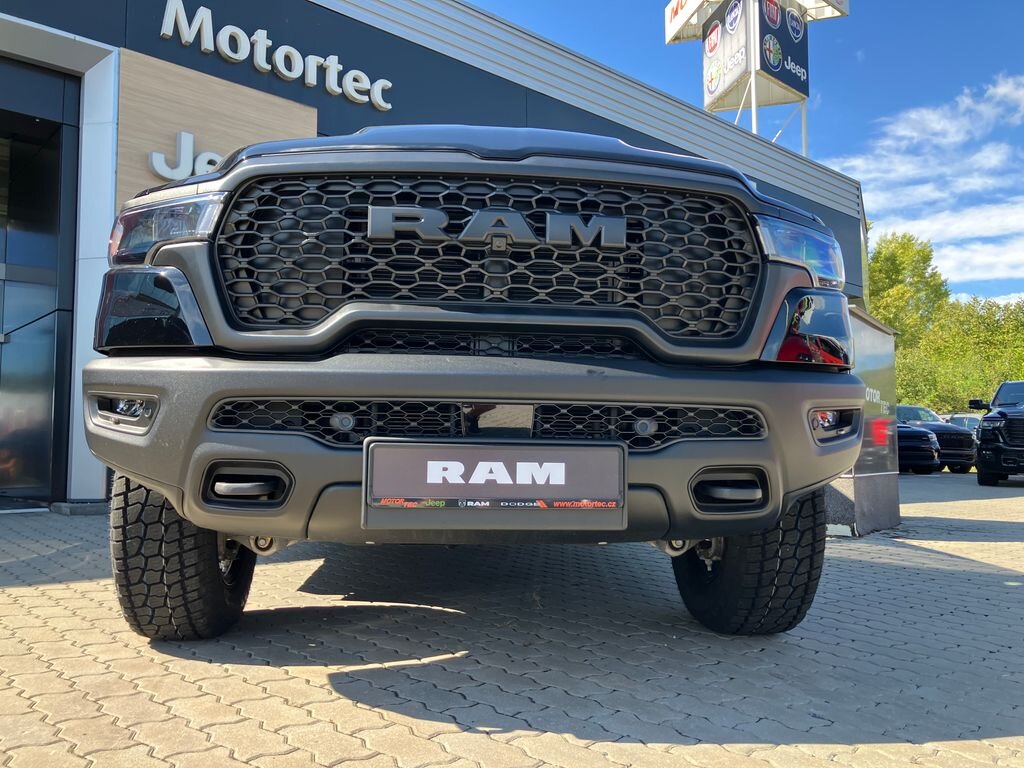 Dodge RAM Pick-up 3,0 l 313 kw