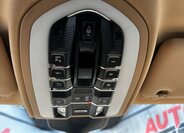 Porsche Cayenne Kombi 4,8 l 294 kw