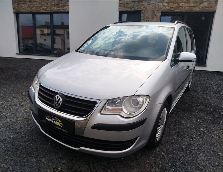 Volkswagen Touran MPV 1,9 l 77 kw