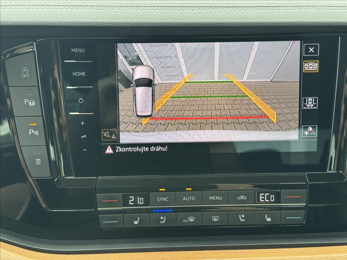 Volkswagen Touareg SUV / Terénní 3,0 l 170 kw