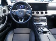 Mercedes-Benz Třídy E 32