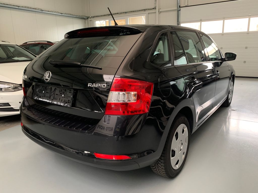 Škoda Rapid